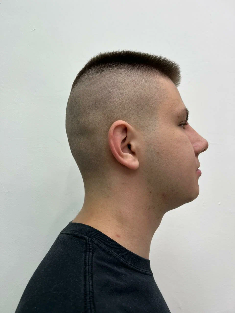 Low fade с четкими линиями